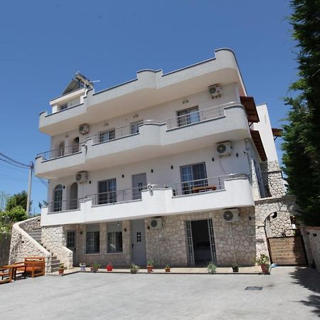 Vila Anhel Ксамил Екстериор снимка