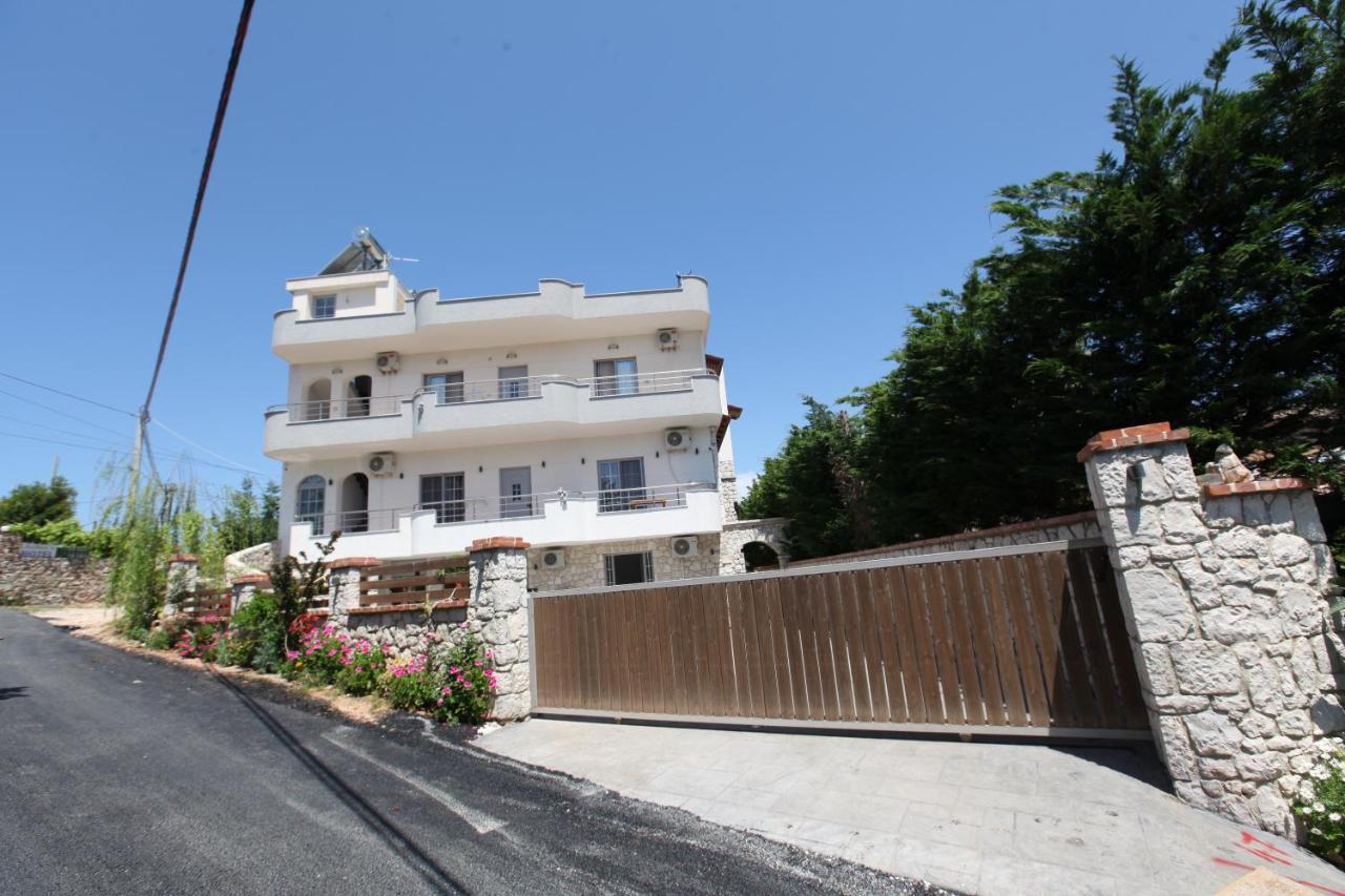 Vila Anhel Ксамил Екстериор снимка